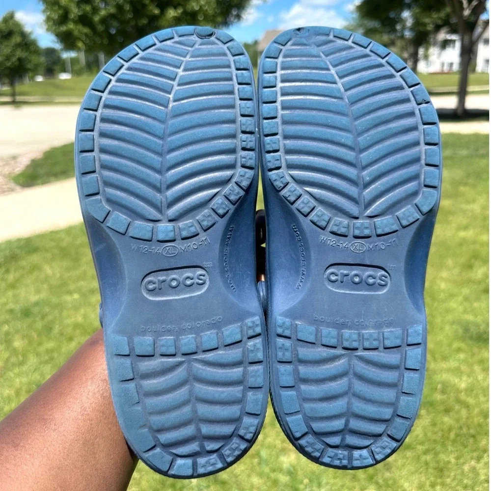 Crocs Adult Classic Clogs Unisex Size Men's 10-11 Women's 12-14 Navy Blue Shoe